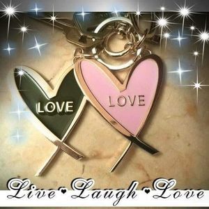 Meet your Posher, Juana